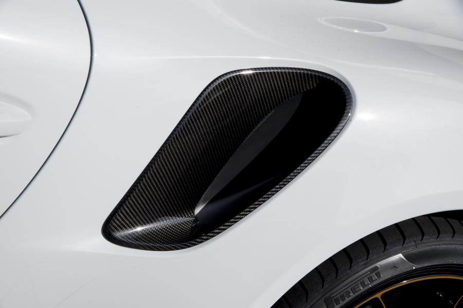 Детали экстерьера Porsche 911 Turbo S Exclusive Series (991) 2017 года  (фото 25 из 70)